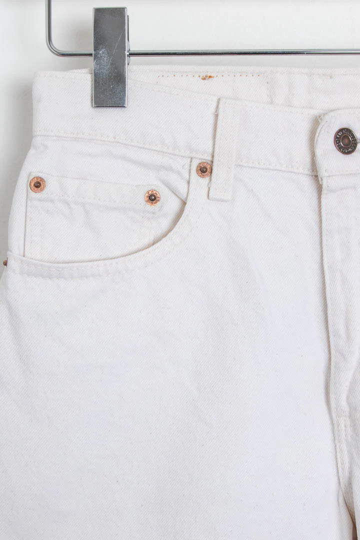 Women's Levi's 550 Relaxed Fit High Waisted Denim Jeans (UK 10) - Image 2